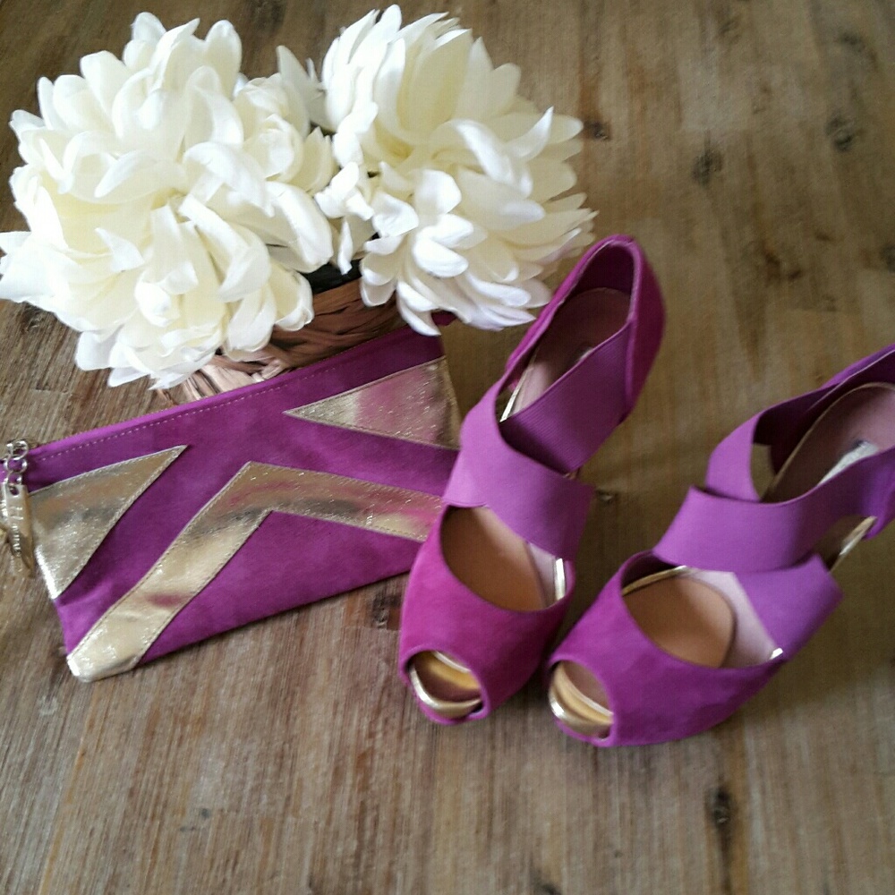 💕HP💕H by Halston set, suede platform heels&purse